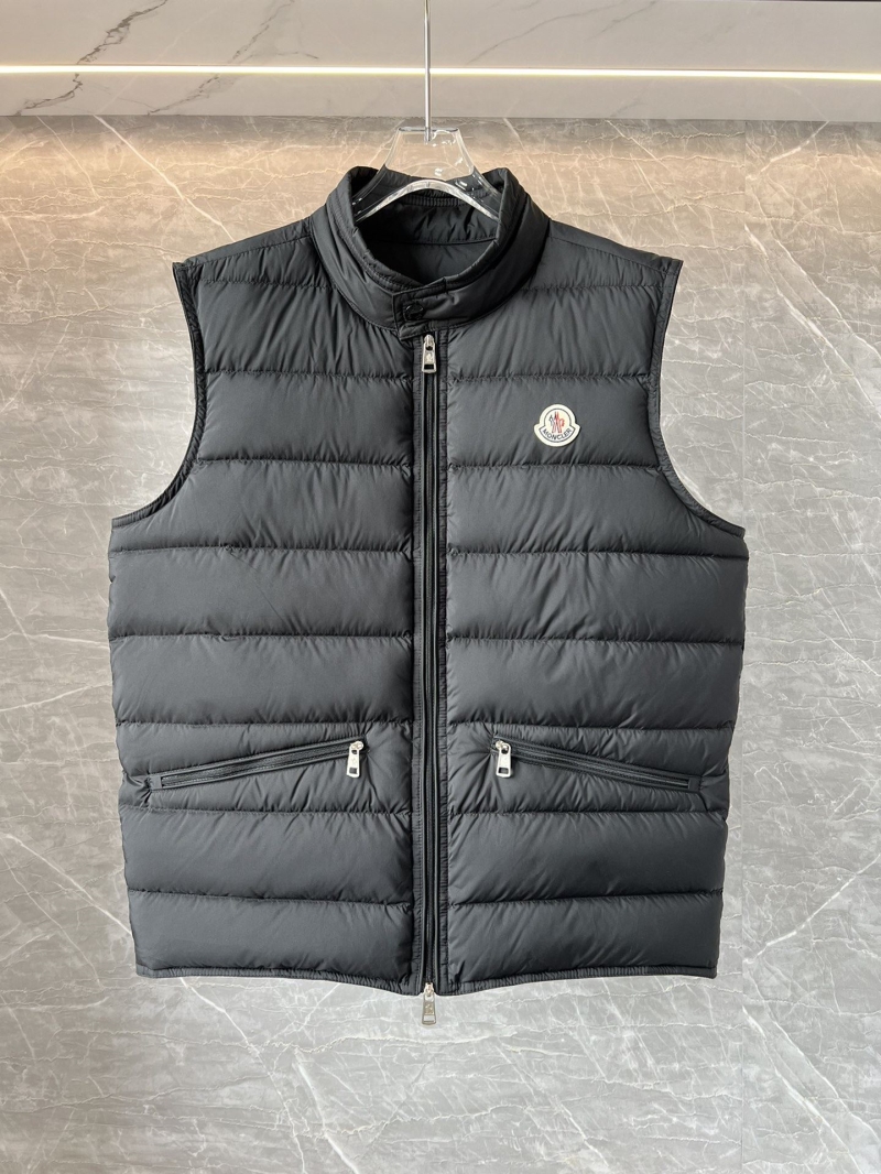 G*u*i gilet